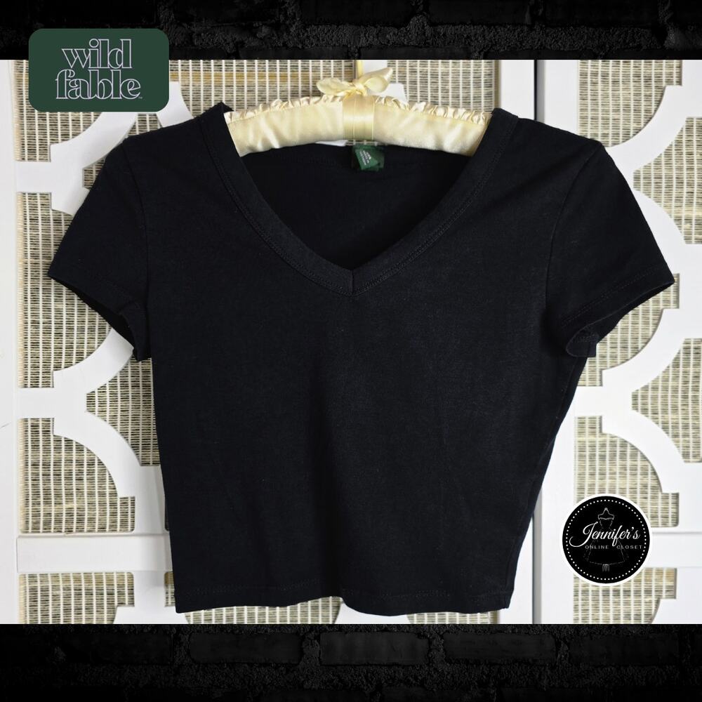Wild Fable Juniors Classic Black V-Neck Cropped T-Shirt Size XXS